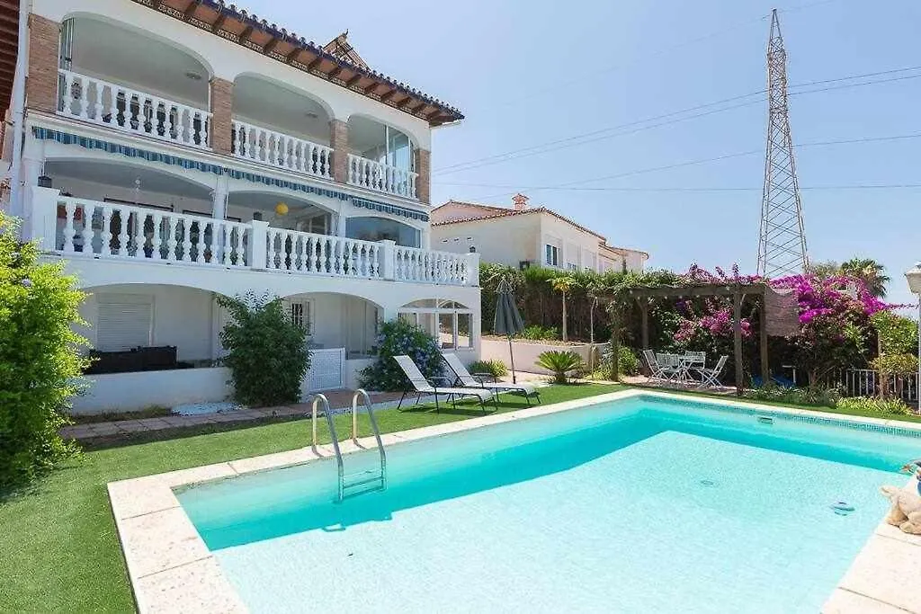 Caleta Del Sol Con Piscina Terraza Y Playa Villa Caleta De Velez